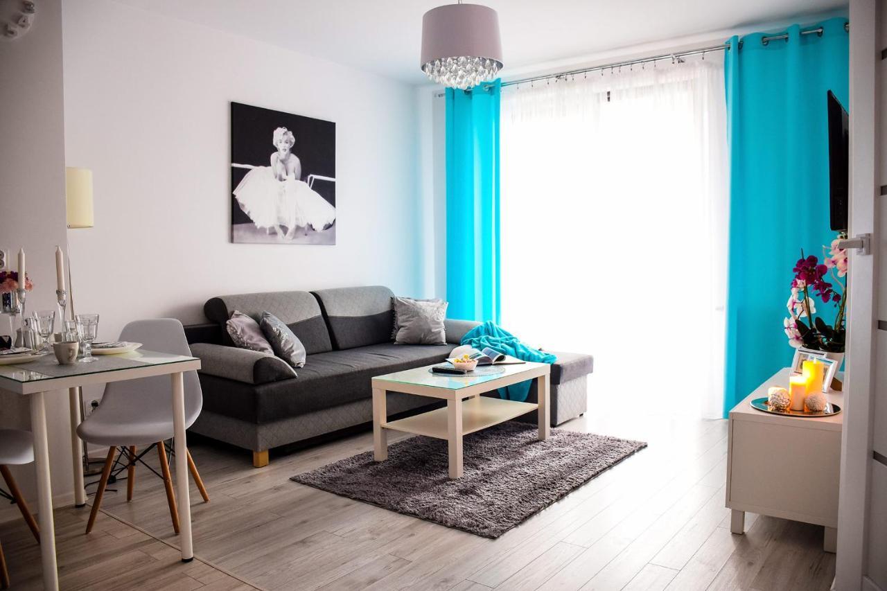 Operowa Marilyn Monroe Apartment ลูบลิน ภายนอก รูปภาพ