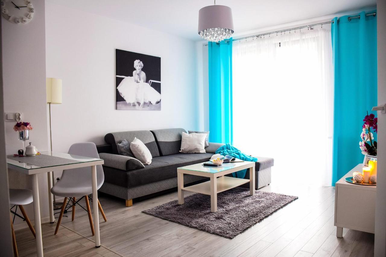 Operowa Marilyn Monroe Apartment ลูบลิน ภายนอก รูปภาพ