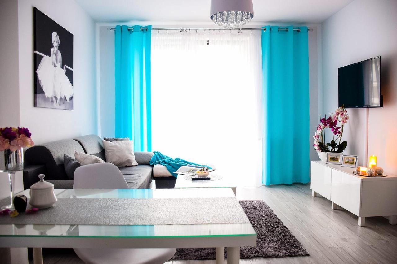 Operowa Marilyn Monroe Apartment ลูบลิน ภายนอก รูปภาพ