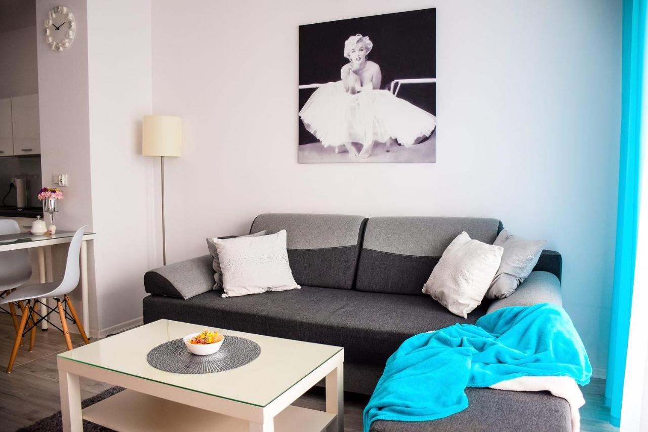 Operowa Marilyn Monroe Apartment ลูบลิน ภายนอก รูปภาพ