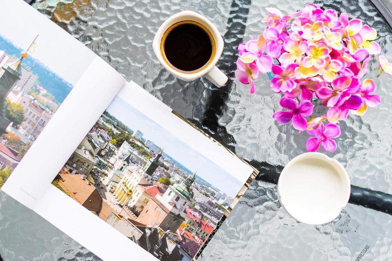 Operowa Marilyn Monroe Apartment ลูบลิน ภายนอก รูปภาพ